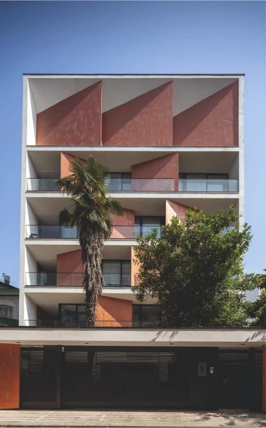 Contemporary residence facade